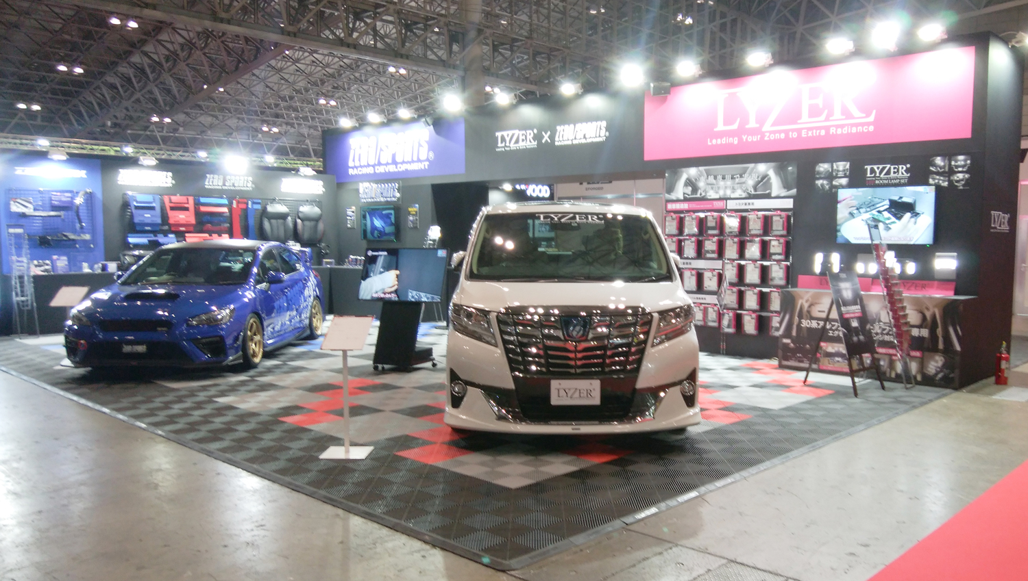 東京オートサロン2019 LYZER